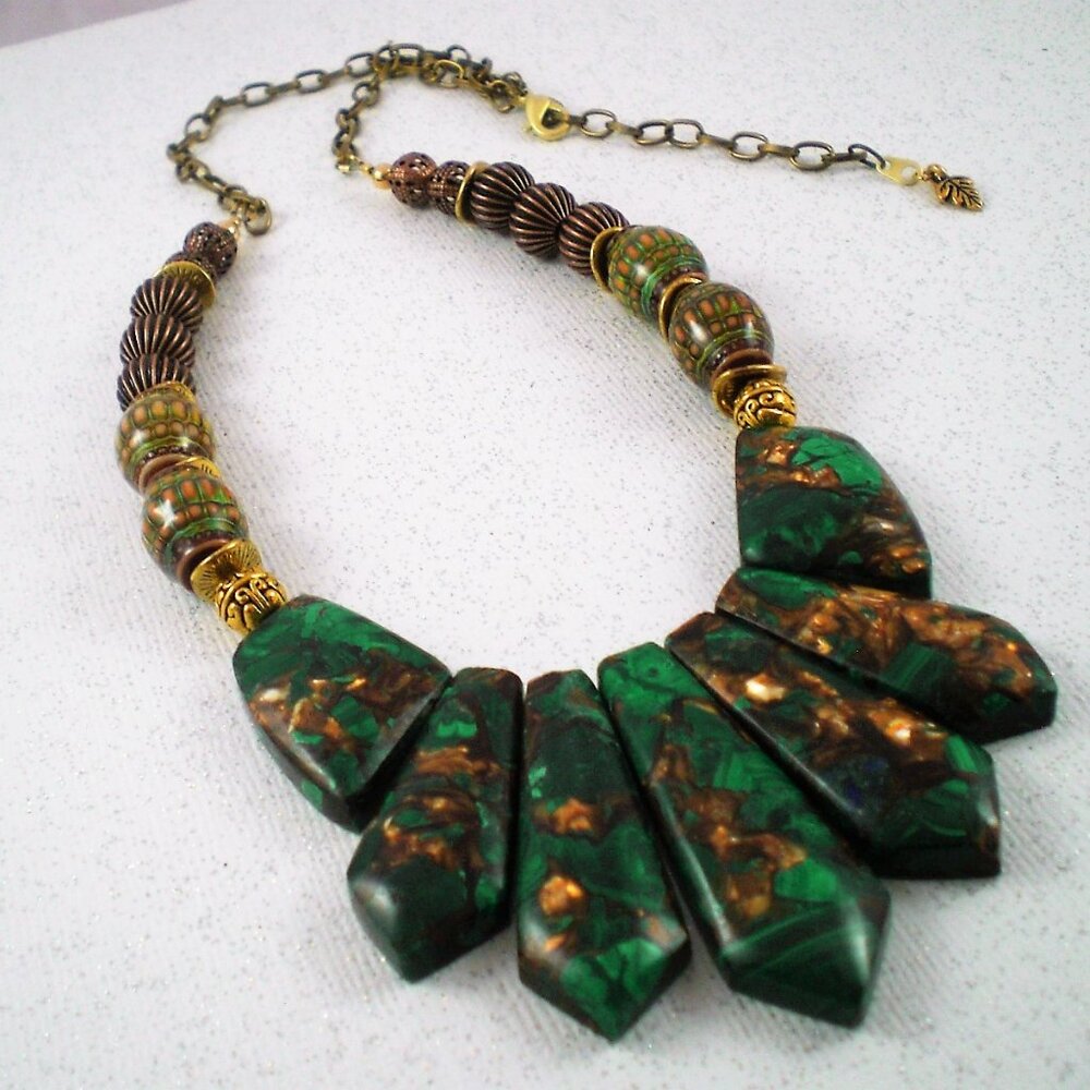 Malachite and Bronzite Gemstone Necklace; Couture, Hand Beaded - Picture 2 of 4